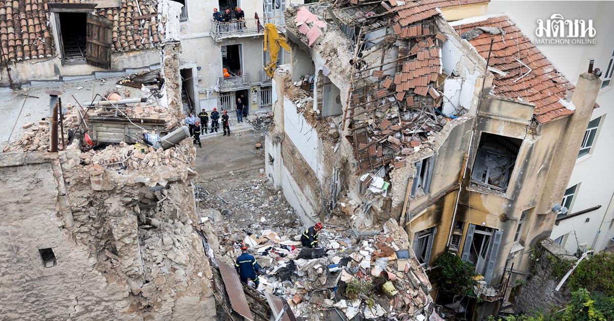 Crollo di un edificio ad Atene: un morto e cinque dispersi