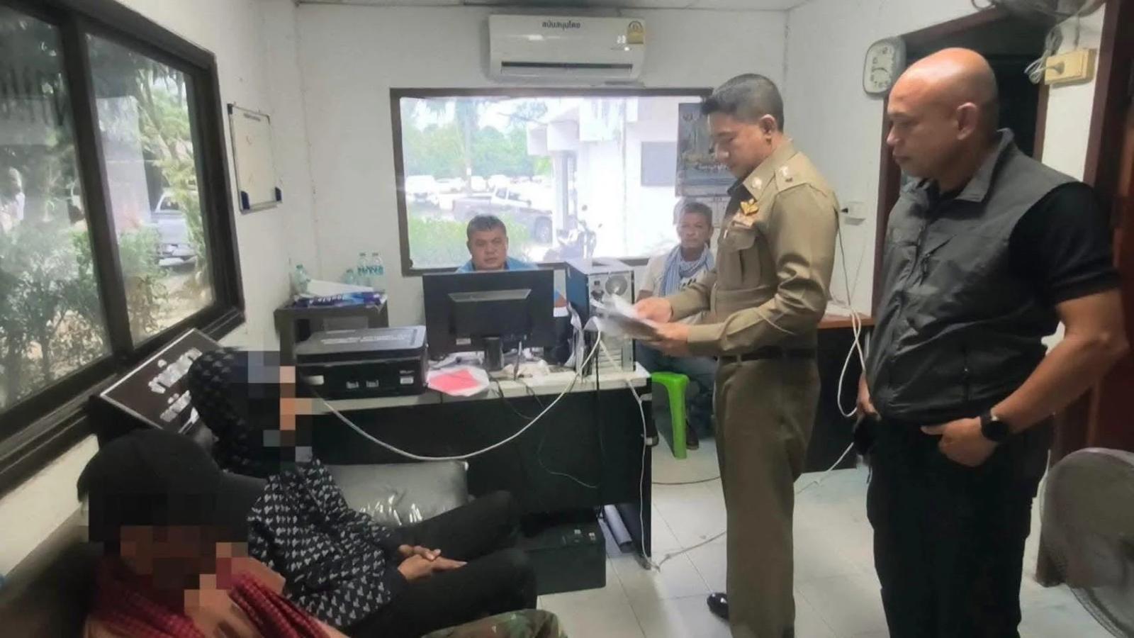 Zwei Festnahmen nach tödlicher Schießerei auf einer Straße in Nakhon Si Thammarat