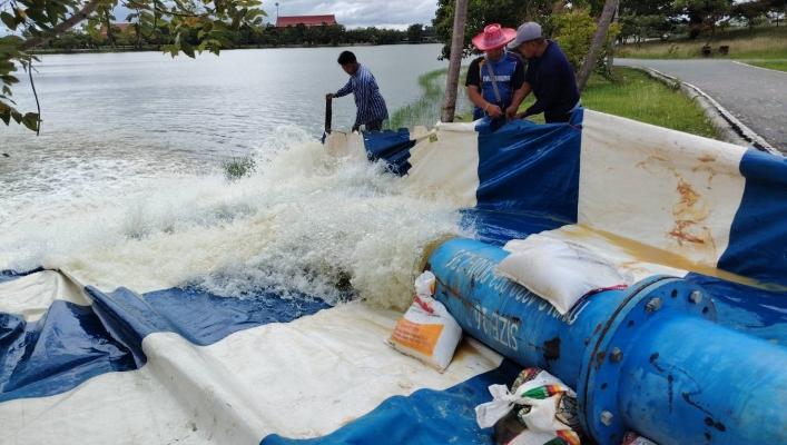 Wasserpumpen in Dan Khun Thot zur Minderung von Hochwasserrisiken installiert
