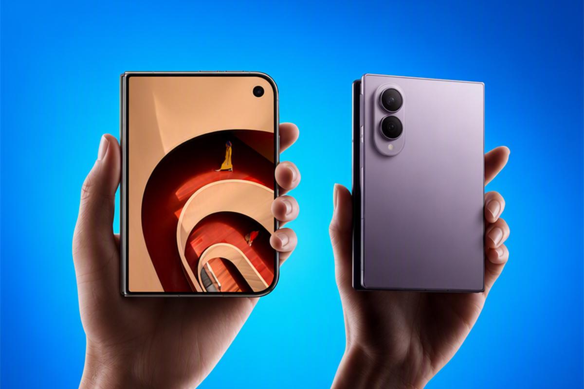 Apple Enters Foldable Market with New 'iPhone Duo'