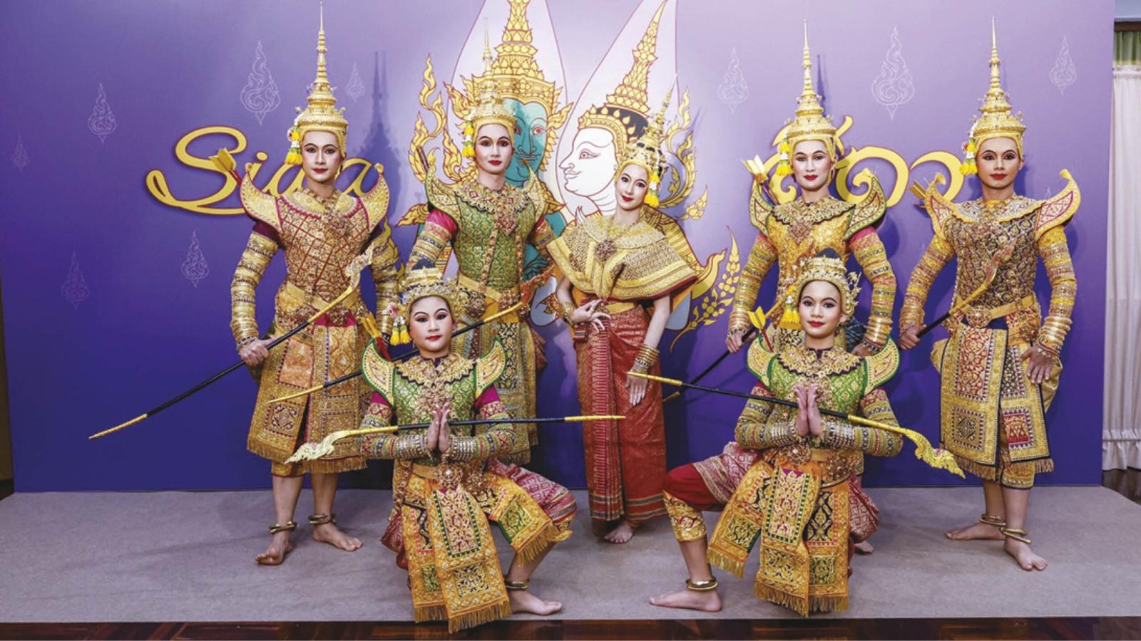 Khon Performance 'Sida' Announced by Foundation for the Promotion of Supplementary Occupations