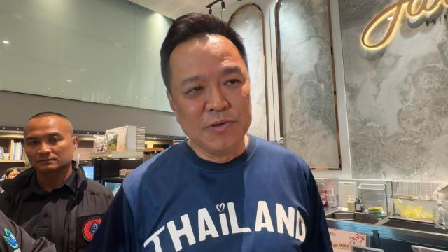 Анутин распорядился продлить программу «Thai-Helps-Thai Plus»