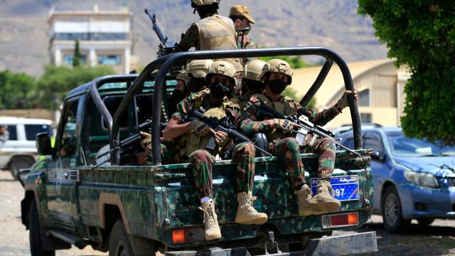 Les forces houthies sécurisent le détroit stratégique de Bab el-Mandeb