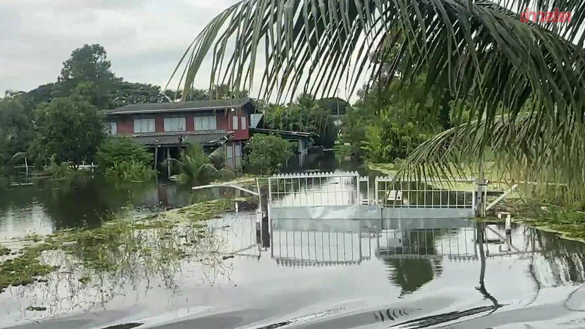 Severe Flooding Hits Bang Nam Priao as Water Levels Reach 1.5 Meters