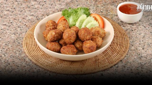 La recette de porc frit du Chef Pom gagne en popularité à travers la Thaïlande