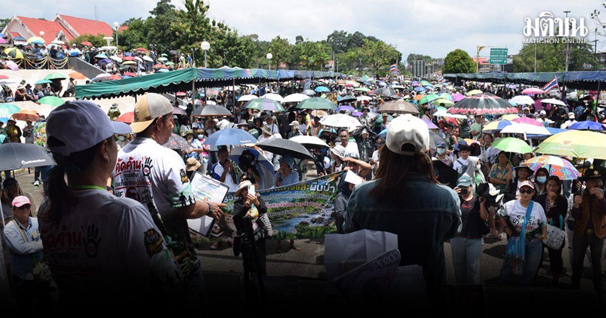 Einwohner von Chanthaburi protestieren gegen das Stauseeprojekt Klong Wang Tanod