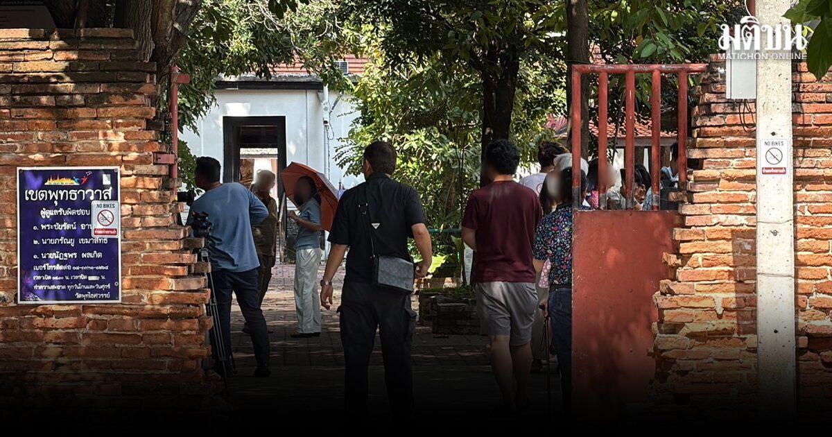 Wat Phutthaisawan Remains Popular Despite Former Abbot Controversy