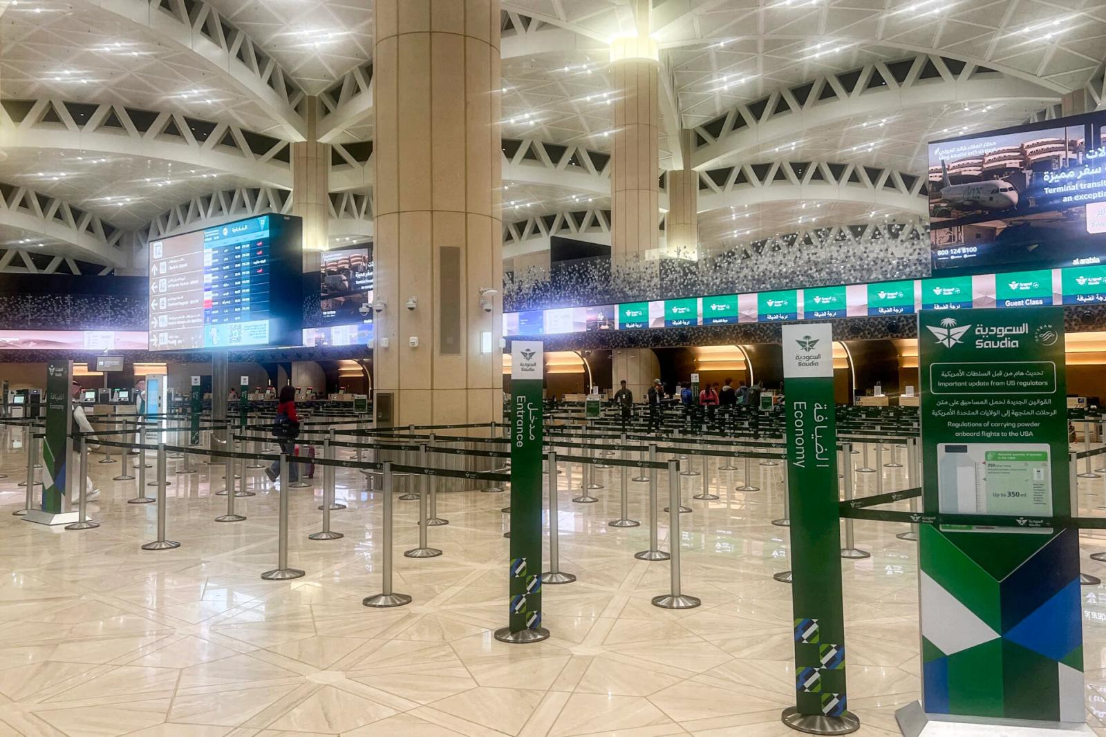 Houthi Missile Attack Reported at Riyadh International Airport