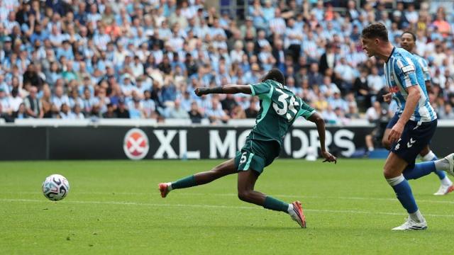 Les difficultés de Coventry City se poursuivent avec une lourde défaite face à Brighton