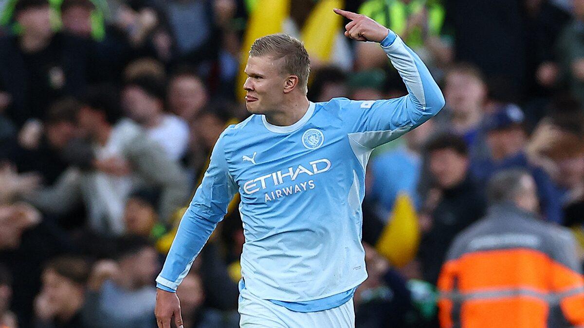 Manchester City Defeats 10-Man Liverpool at Anfield