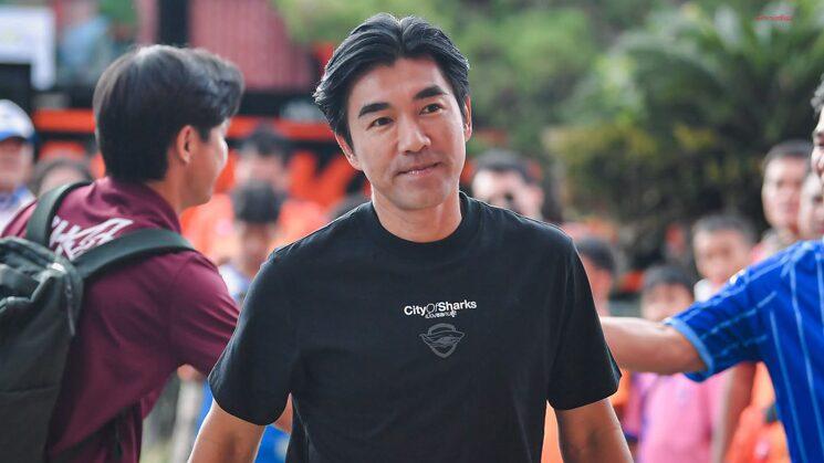 Chonburi FC Head Coach Resigns Following Winless Start