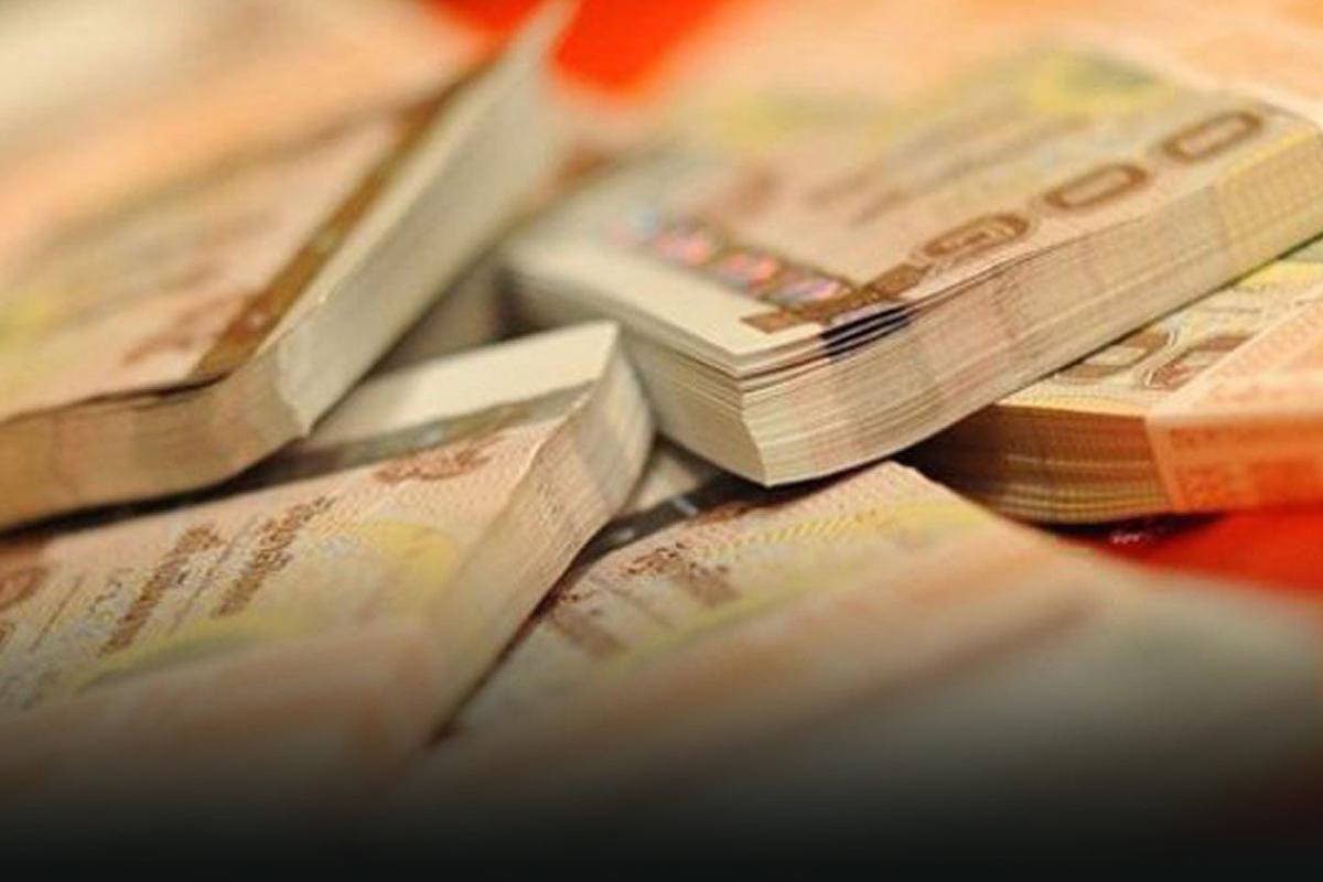 Thailändischer Baht eröffnet am 14. September bei 33,08 gegenüber dem Dollar