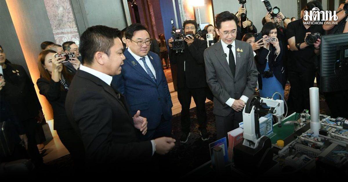 Thailand Launches Initiative to Train 10,000 Semiconductor Specialists