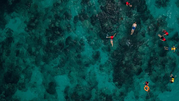 ชายหาดและกิจกรรมทางน้ำในไทย: วางแผนตามสภาพจริง ไม่ใช่ตามภาพโปสการ์ด