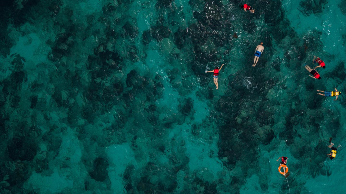 ชายหาดและกิจกรรมทางน้ำในไทย: วางแผนตามสภาพจริง ไม่ใช่ตามภาพโปสการ์ด