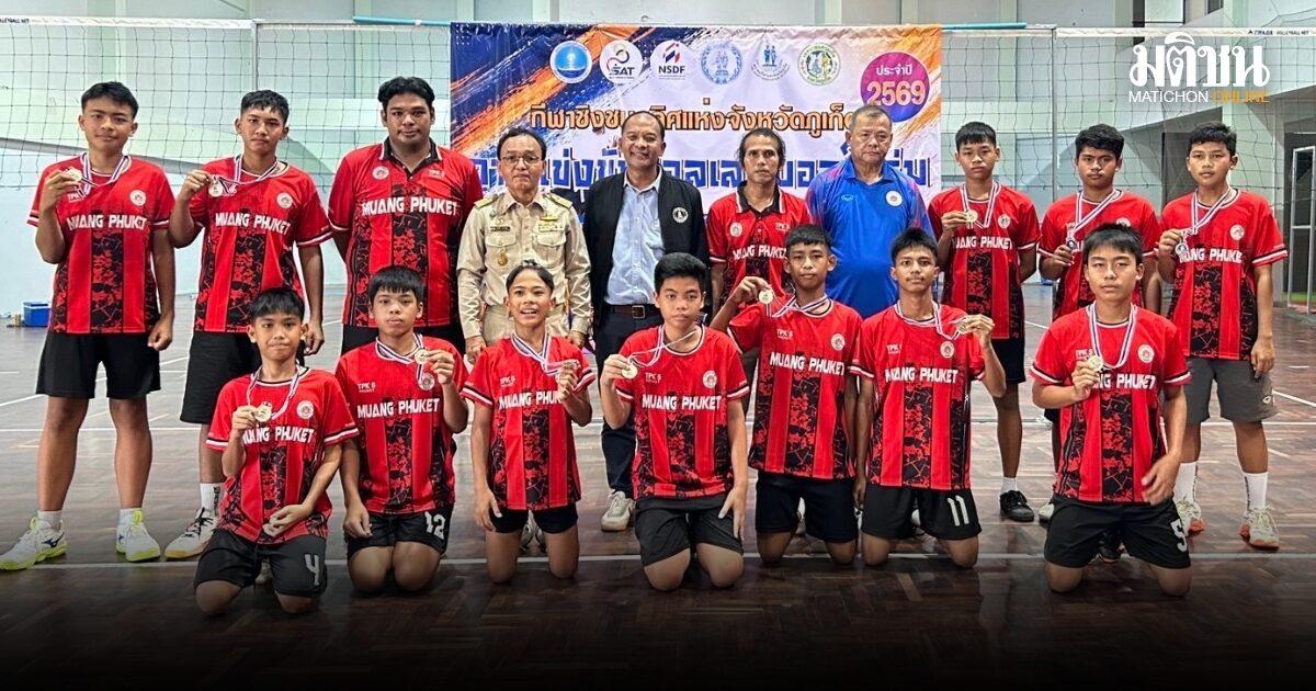 La scuola municipale di Phuket punta al campionato di pallavolo U15
