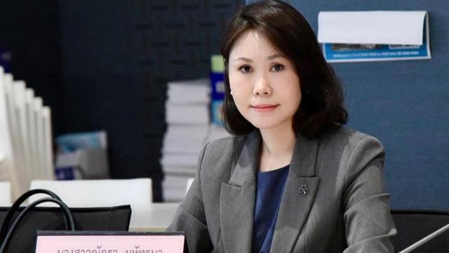Political Activist Challenges Pheu Thai Party Over Ongoing Legal Disputes
