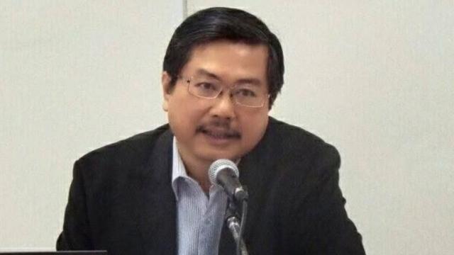 Academic Criticizes Election Commission Over Democratic Process Concerns