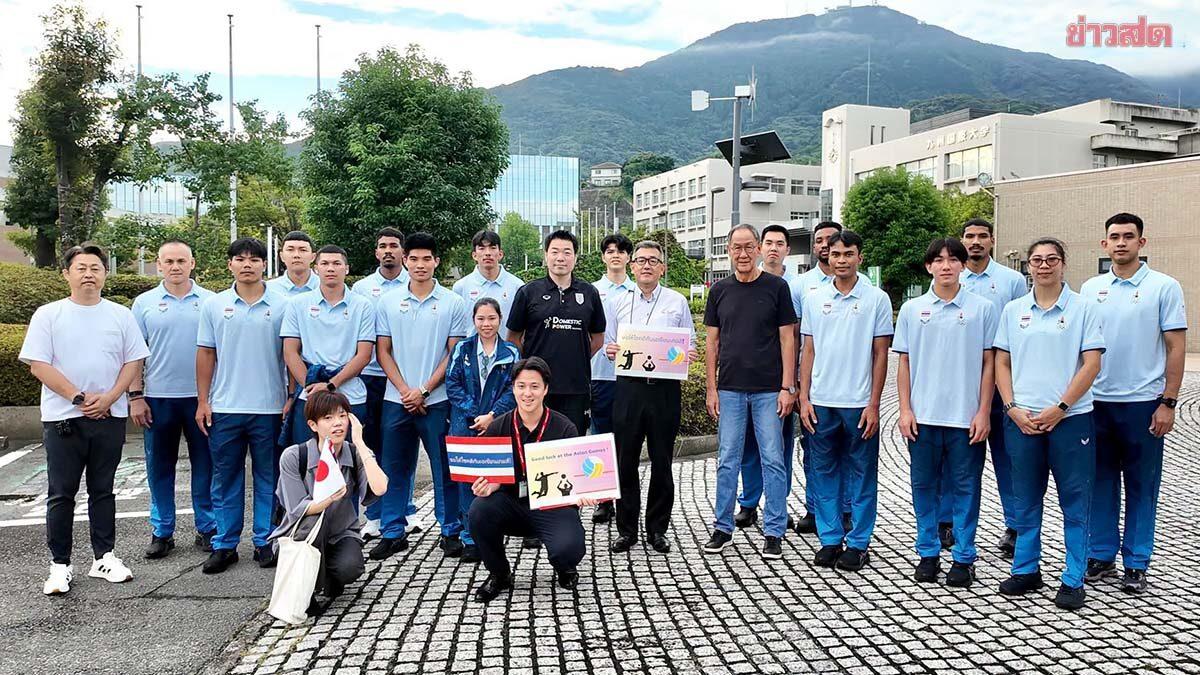 Thailands Männer-Volleyballteam erreicht Nagoya für die 20. Asienspiele