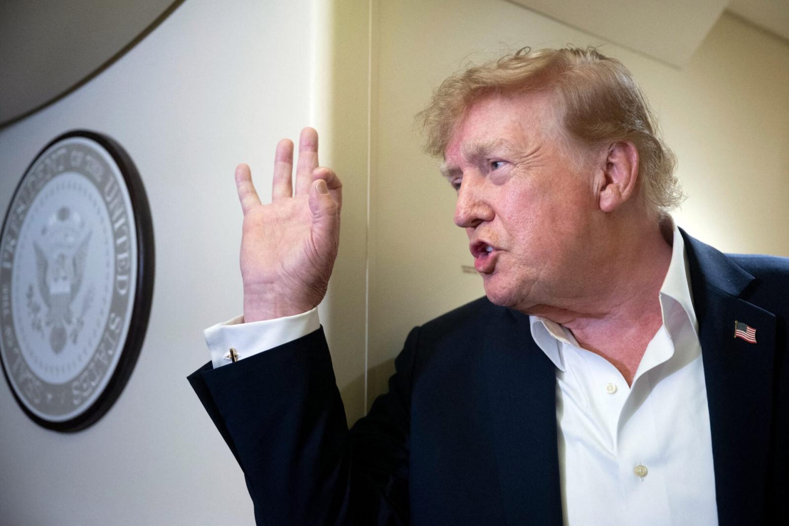 U.S. President Trump Dismisses AI Risks as a 'Hoax'
