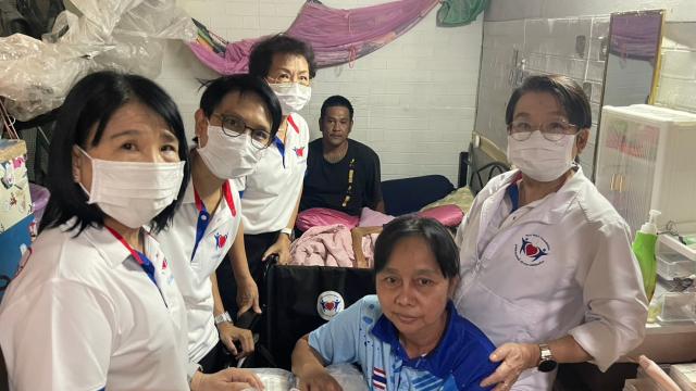 Pure Heart Foundation and Matichon Provide Aid to Ratchaburi Residents