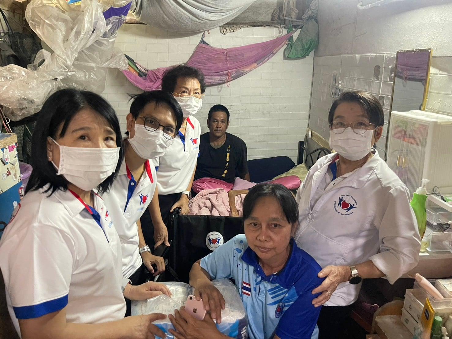 Pure Heart Foundation and Matichon Provide Aid to Ratchaburi Residents