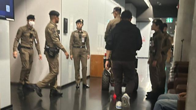 Senado tailandês aumenta medidas de segurança após presença da mídia