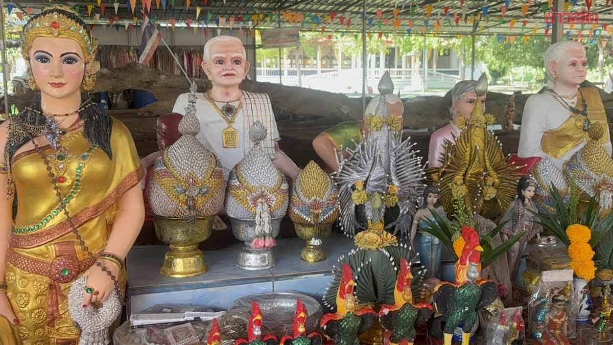 Buscadores de loteria reúnem-se em templo de Ang Thong