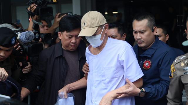 Ex-abade e associada detidos por alegações de desvio de fundos no Wat Phutthaisawan