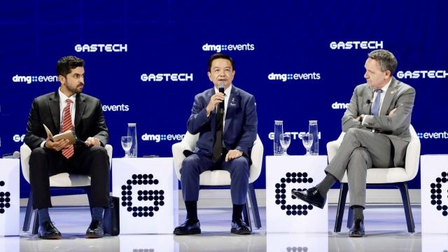 Les dirigeants du groupe PTT présentent leur vision énergétique au Gastech 2026