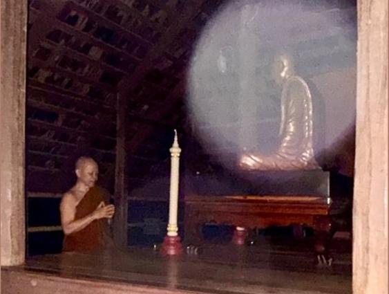 Célébration religieuse en l'honneur de Somdet Phra Buddhaghosacariya