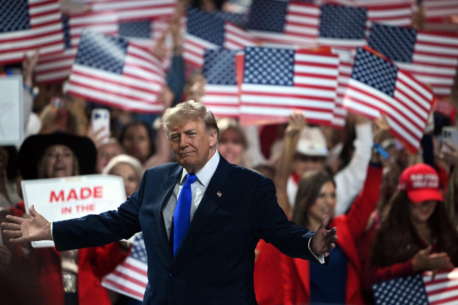 Trump Pledges $5,000 Payment to Americans Contingent on Republican Congressional Victory