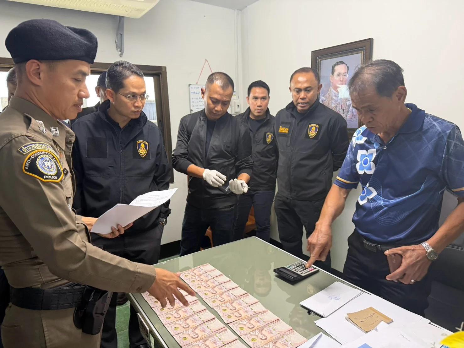 Chefe do subdistrito de Nong Mi preso por suposto esquema de suborno