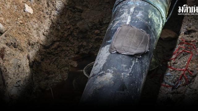 Pollution Control Department Investigates Oil Leak in Bangkok