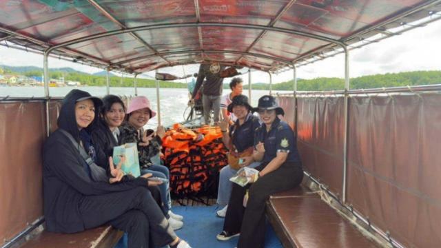 Department of Water Resources Reviews Wetland Management in Ao Phang Nga National Park