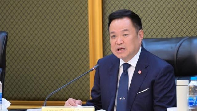 นายกฯ อนุทิน ติดตามการเตรียมความพร้อมของกระทรวงมหาดไทยสำหรับพระราชพิธีพระบรมศพ