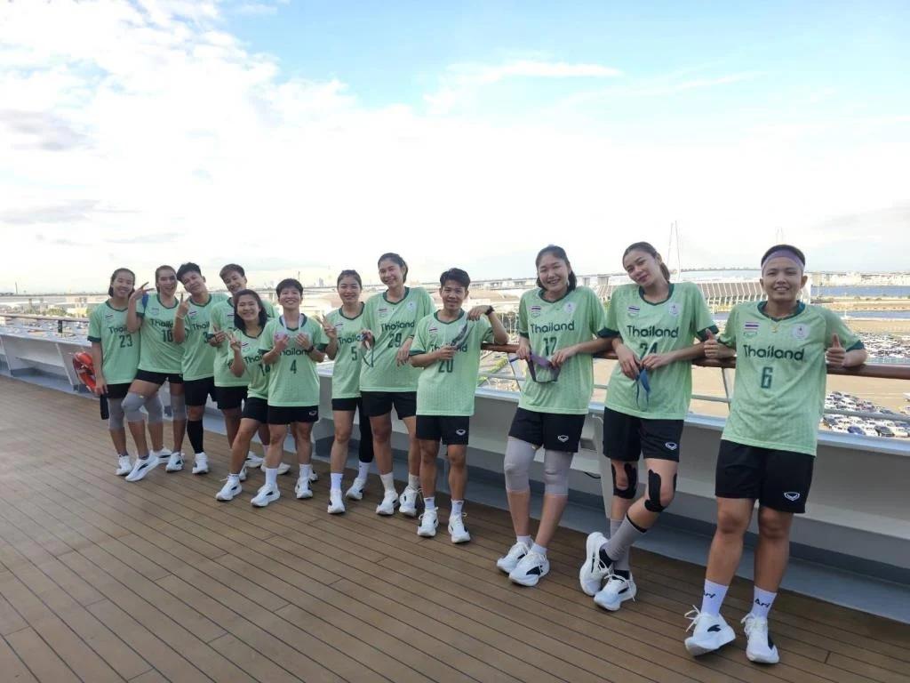 ทีมตะกร้อไทยแก้ปัญหาที่พักบนเรือสำราญได้สำเร็จ