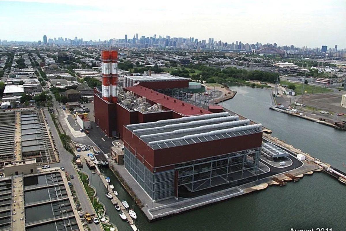 EGCO Group erweitert Portfolio mit Übernahme eines Kraftwerks in New York