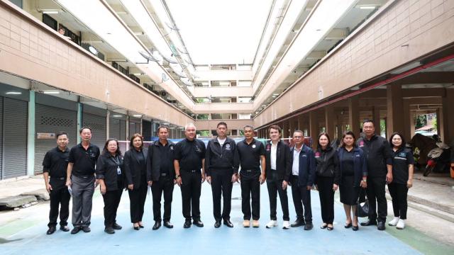 Minister Proposes Redevelopment of Thung Song Hong Housing Project