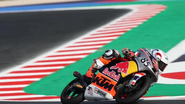 Thailändischer Fahrer 'Mai Q' bereitet sich auf das Finale des Red Bull MotoGP Rookies Cup in Österreich vor