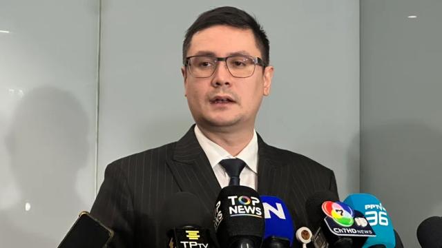 Oposição tailandesa confirma planos para debate de moção de censura sob o Artigo 151
