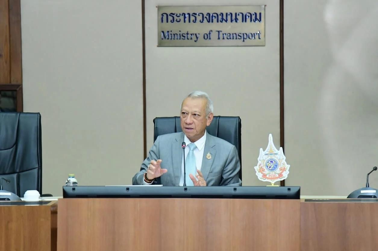 Minister Phiphat Announces Plans to Fully Close Khlong Toei Port