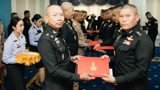 Colonel Nattakorn Ruentip Honored for Border Mission Insights