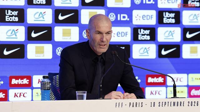 Zinedine Zidane annuncia la sua prima convocazione come allenatore della Francia