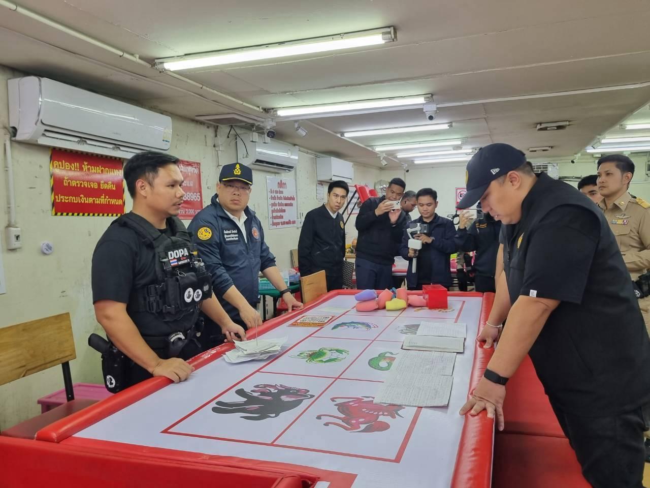 Plus de 100 parieurs arrêtés lors d'une opération majeure à Chiang Mai