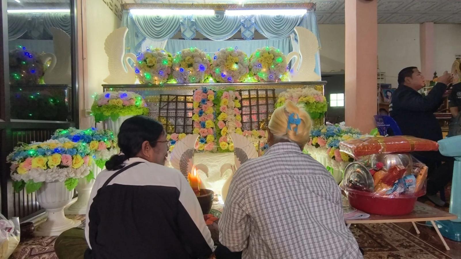 Elderly Couple Passes Away on the Same Day in Buriram