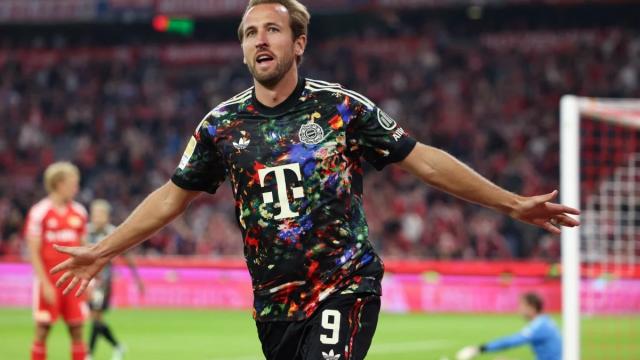 Harry Kane stabilisce un nuovo record in Bundesliga: 100 gol in tempi record