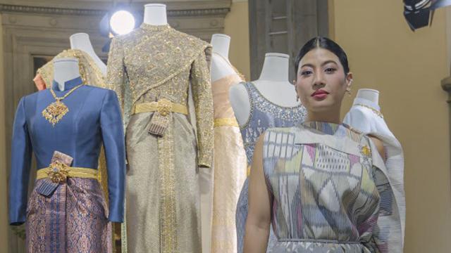 La princesse Sirivannavari présente les costumes royaux thaïlandais à Tokyo