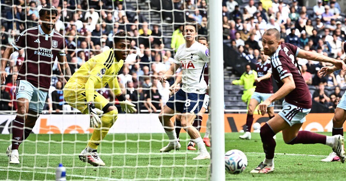 Tottenham Hotspur erzielt erstes Ligator, unterliegt aber Aston Villa