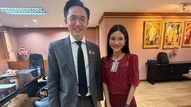 Ehemalige Abgeordnete der Volkspartei, Thisana Choonhavan, schließt sich der Pheu-Thai-Partei an